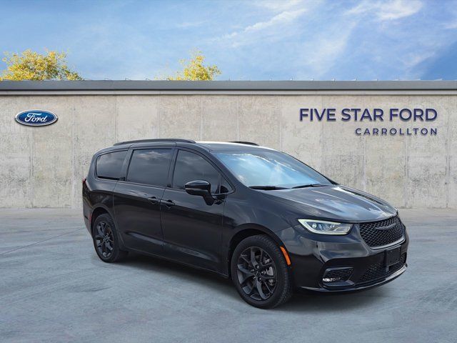 2022 Chrysler Pacifica Limited