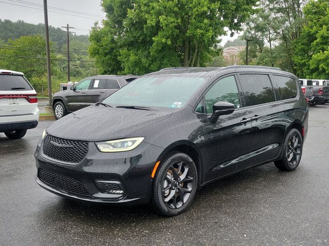 2022 Chrysler Pacifica Limited