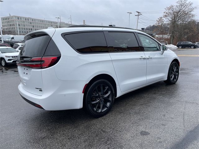 2022 Chrysler Pacifica Limited