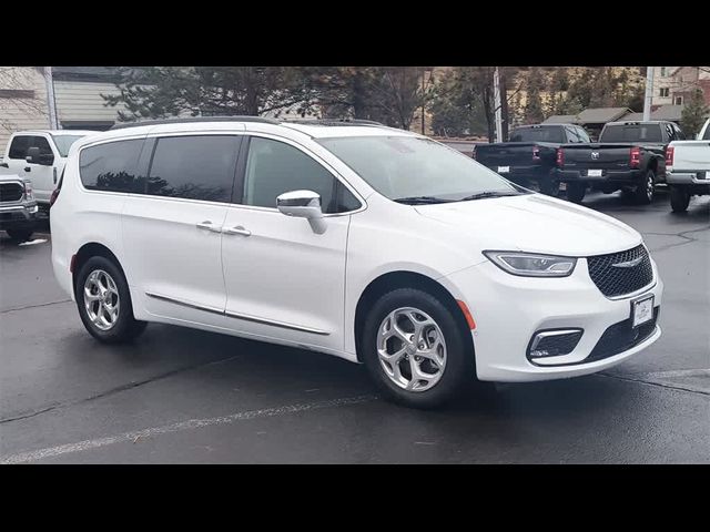 2022 Chrysler Pacifica Limited