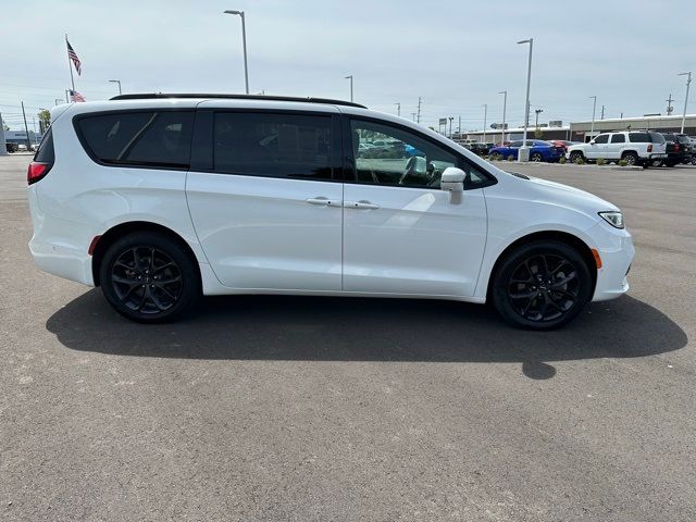 2022 Chrysler Pacifica Limited