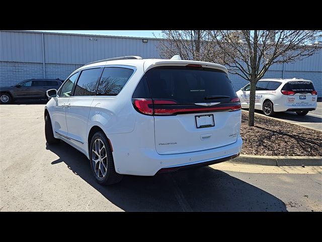 2022 Chrysler Pacifica Limited