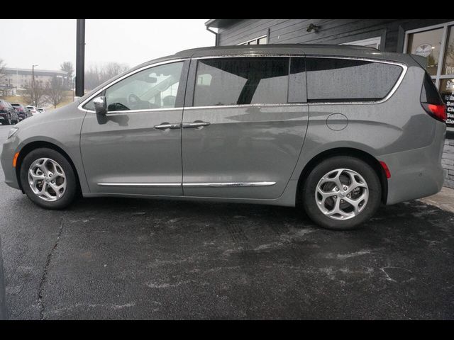 2022 Chrysler Pacifica Limited