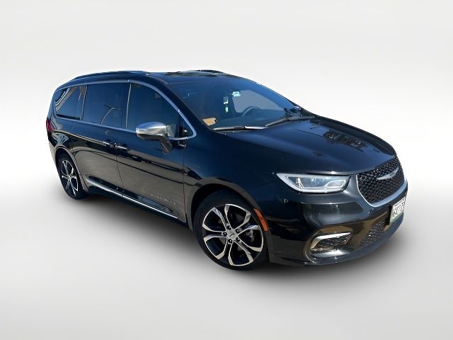 2022 Chrysler Pacifica Pinnacle