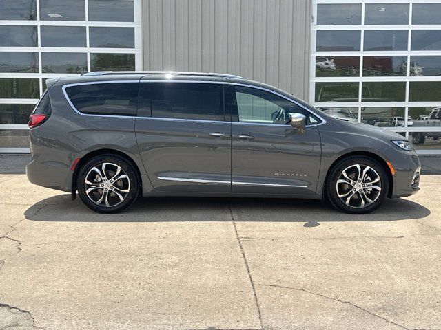 2022 Chrysler Pacifica Pinnacle