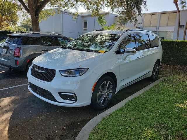 2022 Chrysler Pacifica Pinnacle