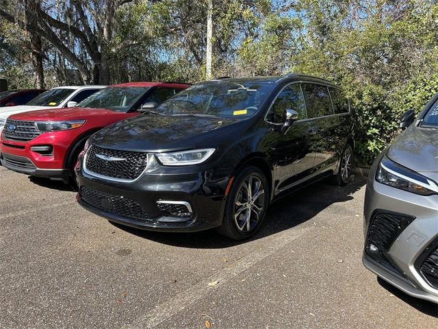 2022 Chrysler Pacifica Pinnacle