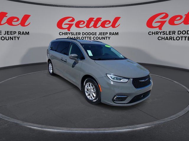 2022 Chrysler Pacifica Touring-L