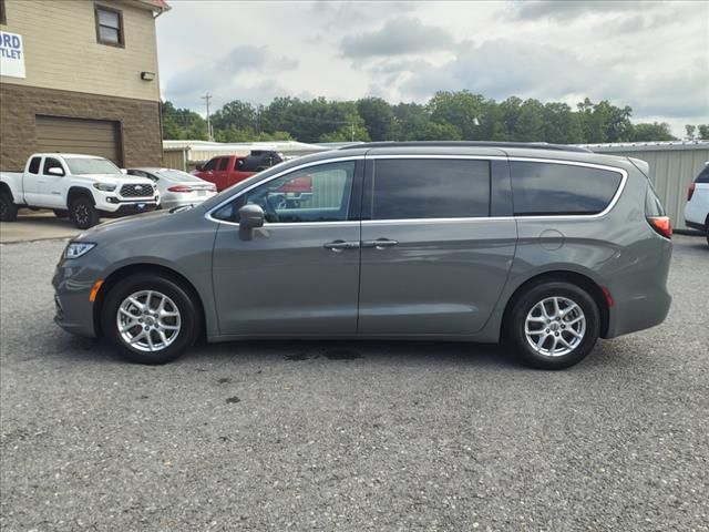 2022 Chrysler Pacifica Touring-L