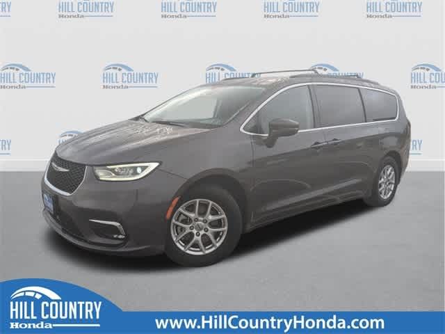 2022 Chrysler Pacifica Touring-L