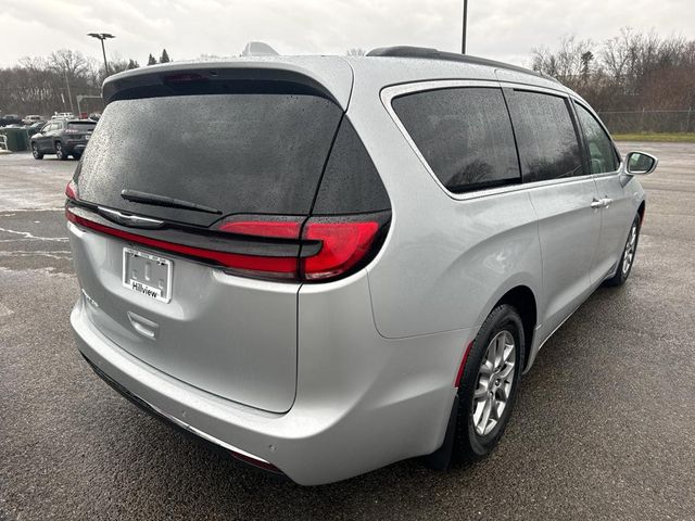 2022 Chrysler Pacifica Touring