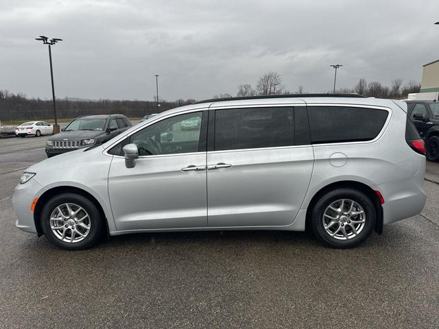 2022 Chrysler Pacifica Touring