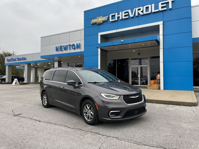 2022 Chrysler Pacifica Touring