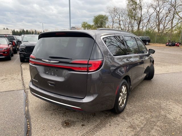 2022 Chrysler Pacifica Touring