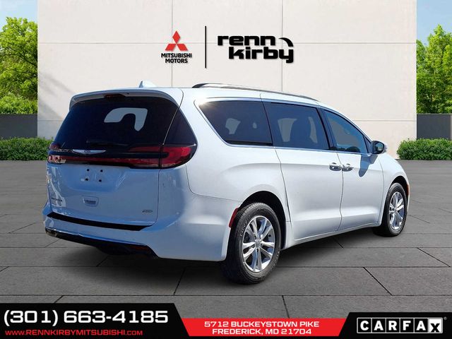 2022 Chrysler Pacifica Touring