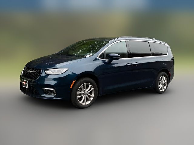 2022 Chrysler Pacifica Touring