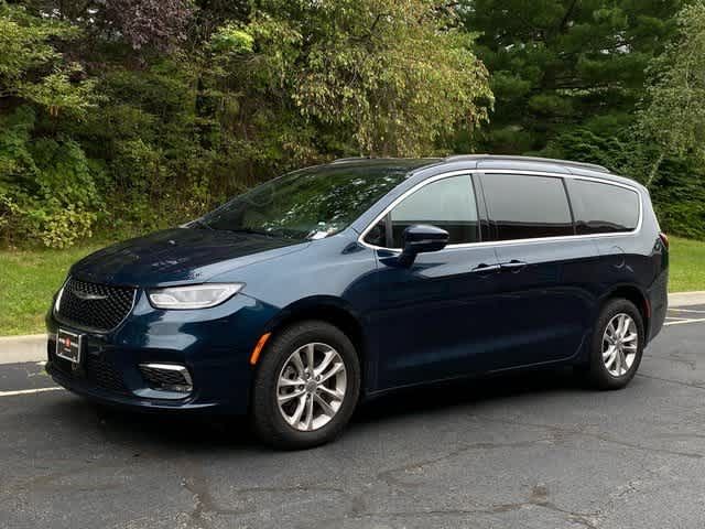 2022 Chrysler Pacifica Touring