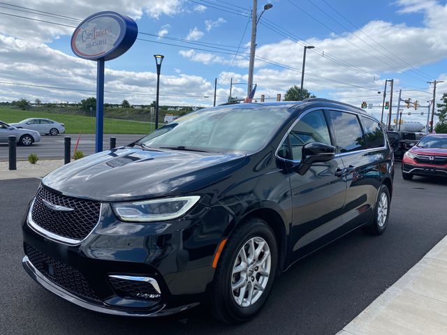 2022 Chrysler Pacifica Touring-L