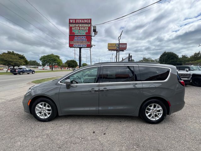 2022 Chrysler Pacifica Touring-L