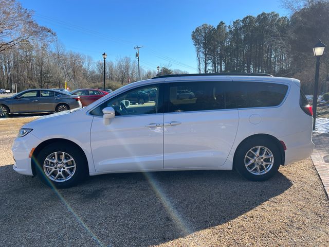 2022 Chrysler Pacifica Touring-L