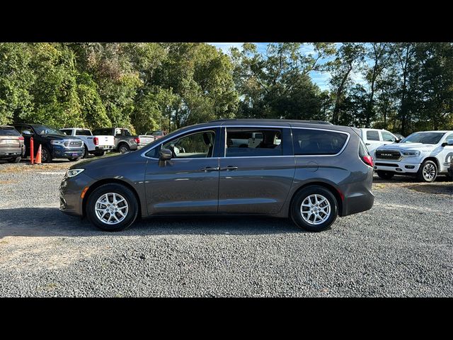 2022 Chrysler Pacifica Touring-L