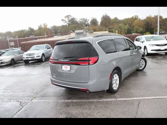 2022 Chrysler Pacifica Touring-L