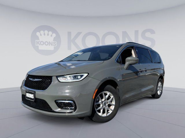 2022 Chrysler Pacifica Touring-L