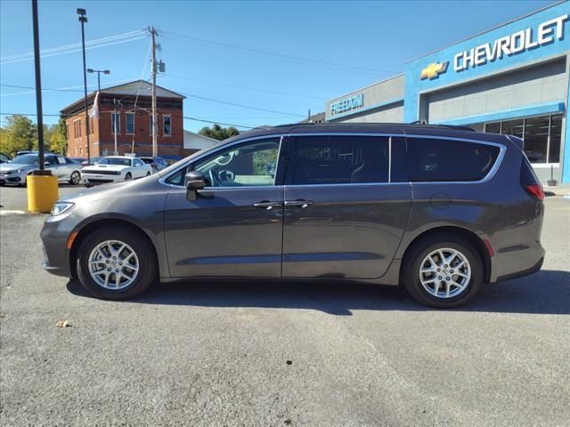 2022 Chrysler Pacifica Touring-L