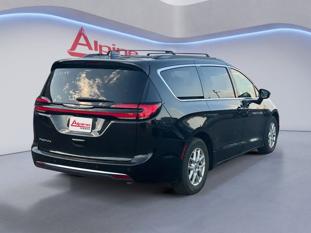 2022 Chrysler Pacifica Touring-L