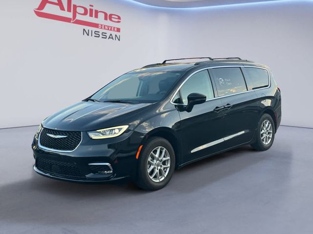 2022 Chrysler Pacifica Touring-L