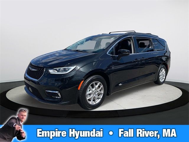 2022 Chrysler Pacifica Touring-L