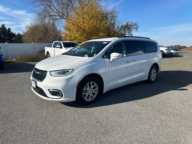 2022 Chrysler Pacifica Touring-L