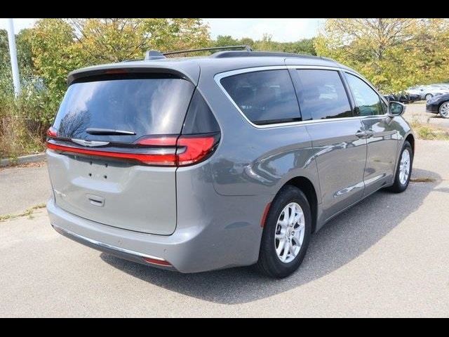 2022 Chrysler Pacifica Touring-L