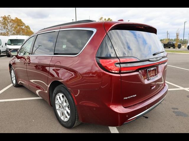 2022 Chrysler Pacifica Touring-L