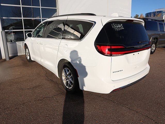 2022 Chrysler Pacifica Touring-L