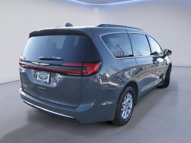 2022 Chrysler Pacifica Touring-L