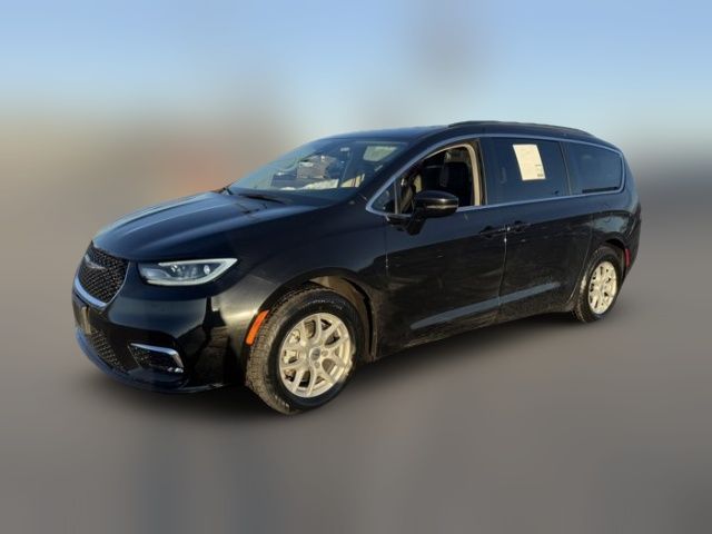 2022 Chrysler Pacifica Touring-L