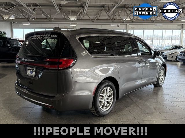 2022 Chrysler Pacifica Touring-L