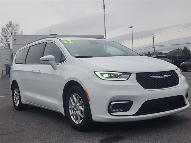 2022 Chrysler Pacifica Touring-L