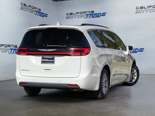 2022 Chrysler Pacifica Touring-L