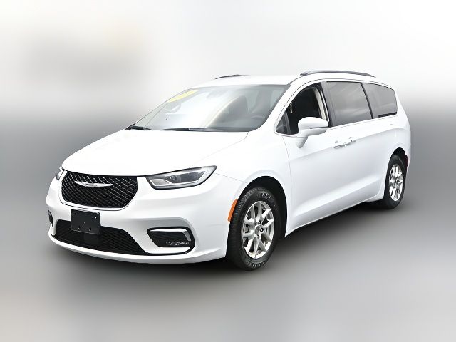 2022 Chrysler Pacifica Touring-L