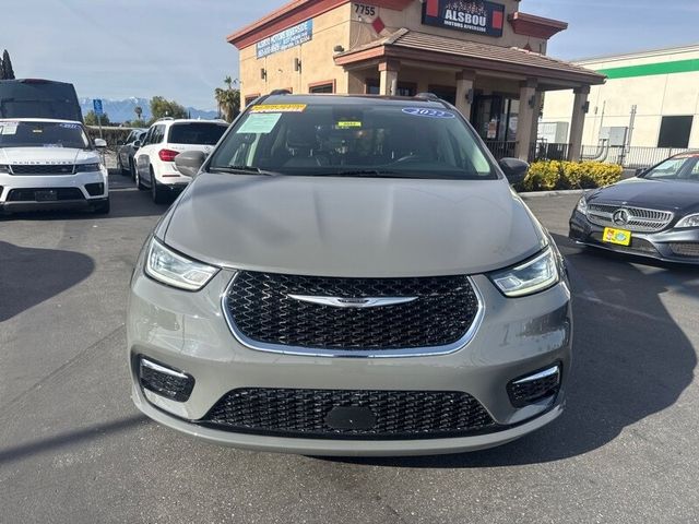 2022 Chrysler Pacifica Touring-L