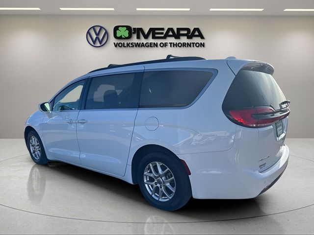 2022 Chrysler Pacifica Touring-L