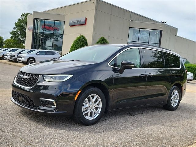 2022 Chrysler Pacifica Touring-L