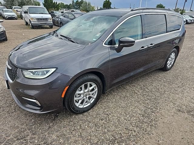 2022 Chrysler Pacifica Touring-L