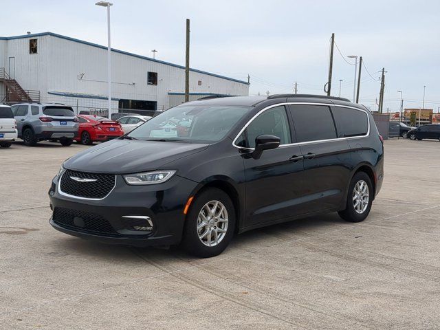 2022 Chrysler Pacifica Touring-L