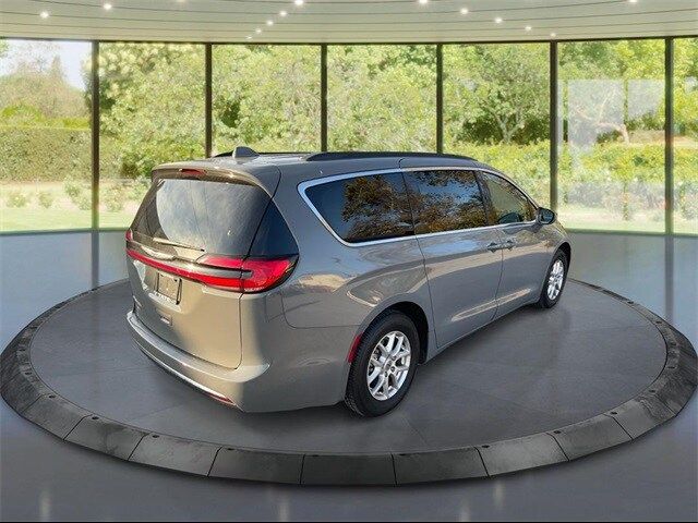 2022 Chrysler Pacifica Touring-L