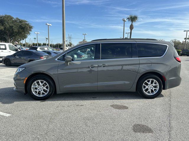 2022 Chrysler Pacifica Touring-L