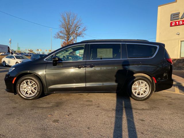 2022 Chrysler Pacifica Touring-L