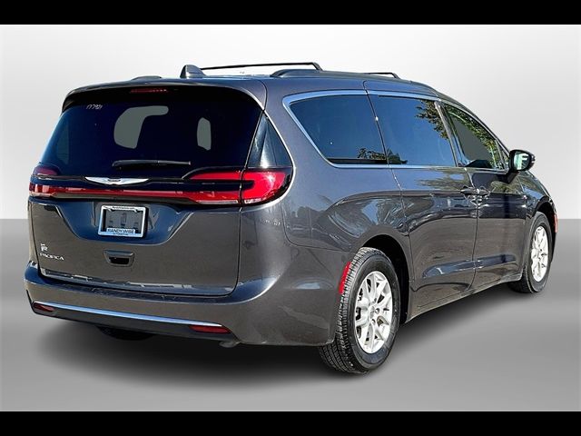 2022 Chrysler Pacifica Touring-L